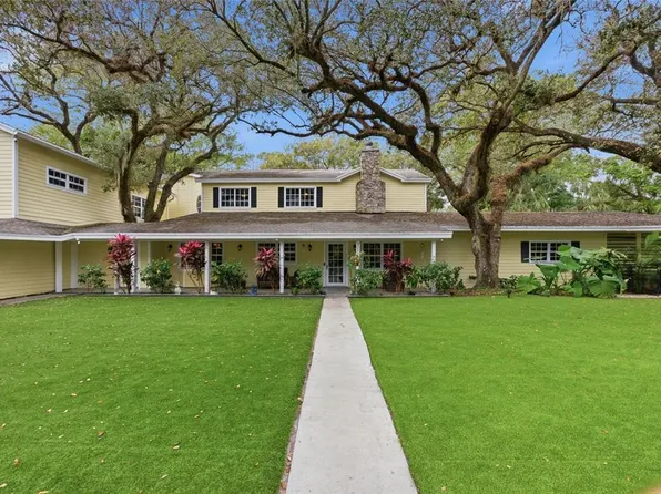 2221 SW 28th Way, Fort Lauderdale, FL 33312