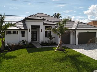 2814 SW 39th Terrace Cpe, Coral, FL 33914