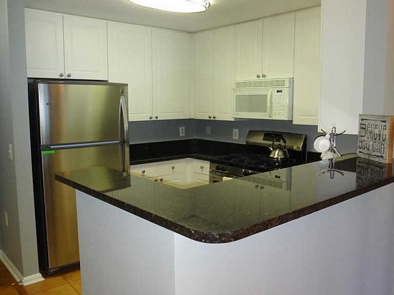 5th image of 9486 Virginia Center Blvd Unit 401