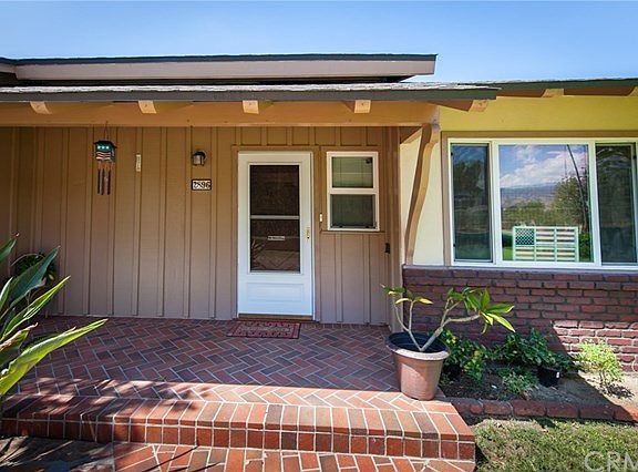 3rd image of 2896 Muscupiabe Dr