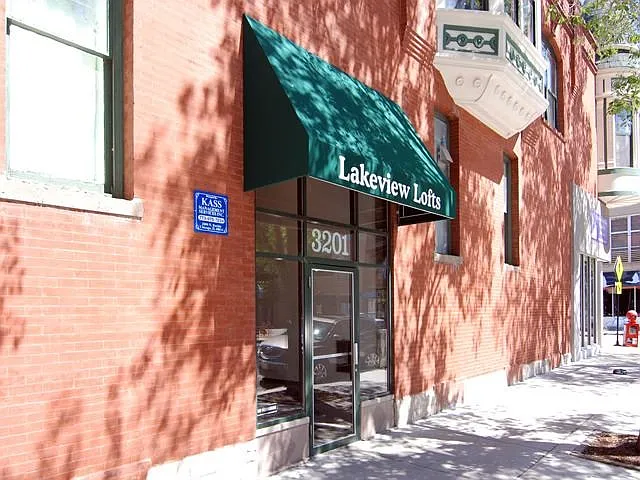3201 N Seminary Ave #211 — Photo 9