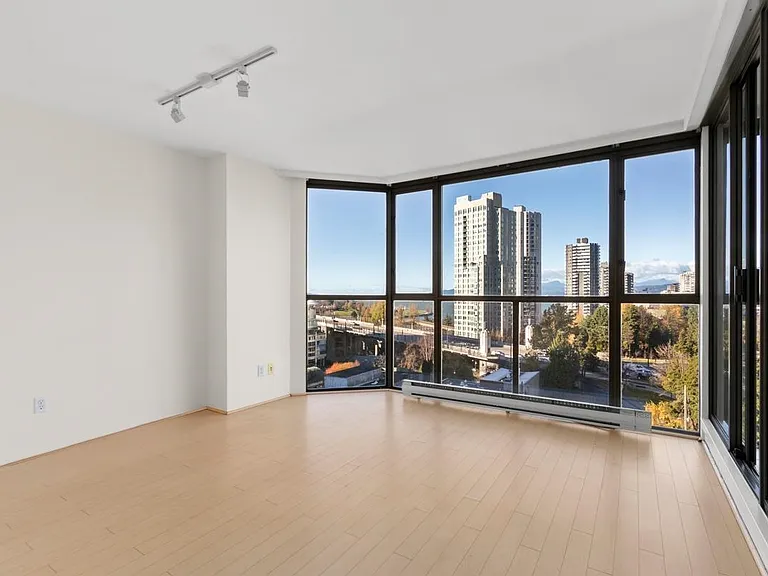 888 Pacific St #1007 — Photo 2