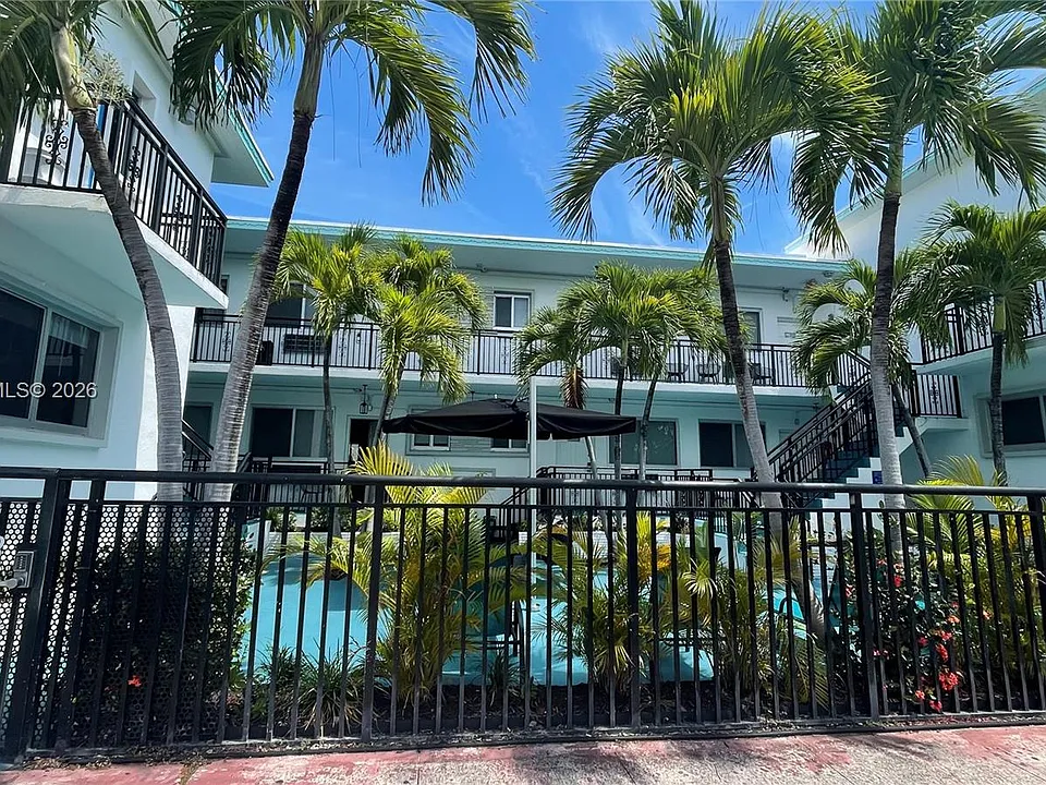 8100 Harding Ave #508