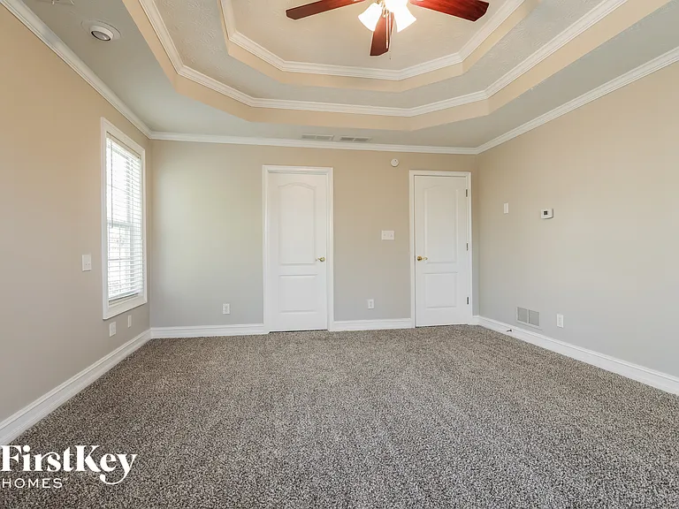 715 Roland Manor Dr — Photo 7
