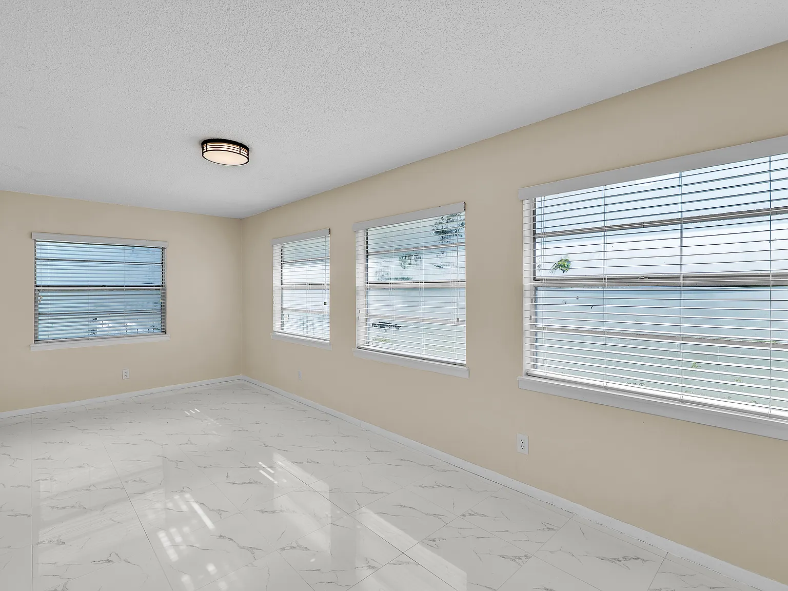 Jefferson Pkwy, Fort Pierce — Photo 4