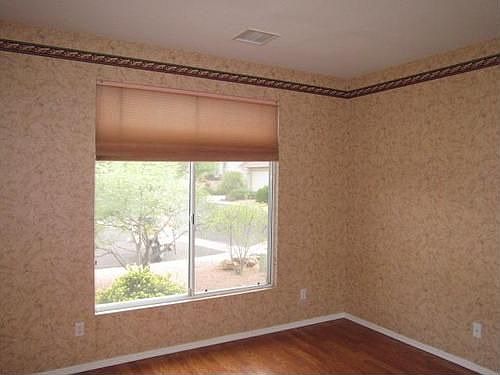 3rd image of 65 S Sagebrush Way