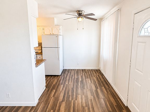2nd image of 412 W Monroe Ave APT 14