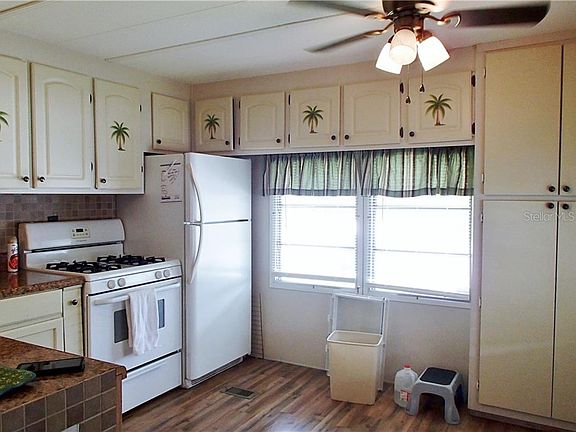 3rd image of 6414 Haele Ct