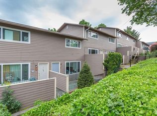 3710 SE 28th Pl APT 24, Portland, OR 97202