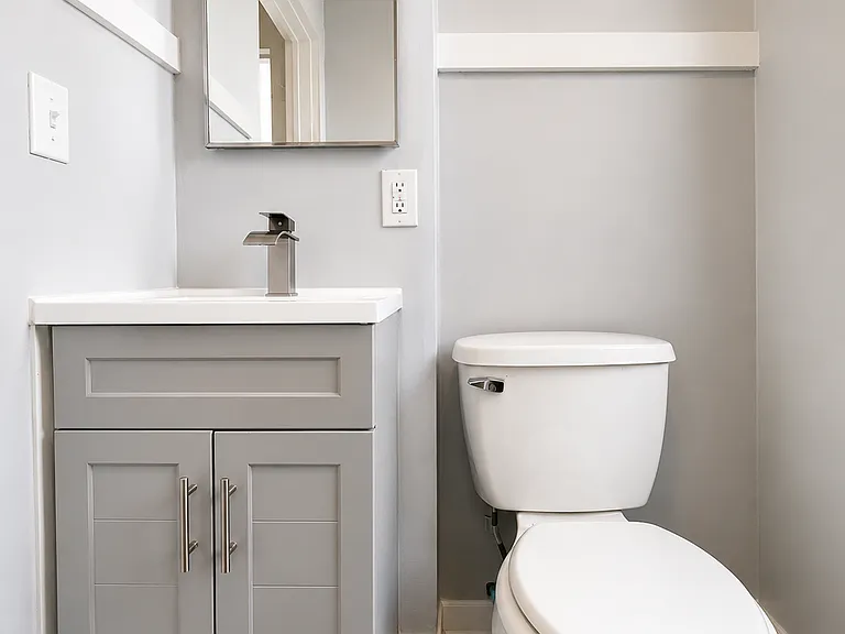 156 Poplar St #3R — Photo 8