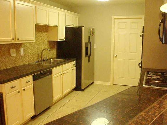 4th image of 2200 Culotta St