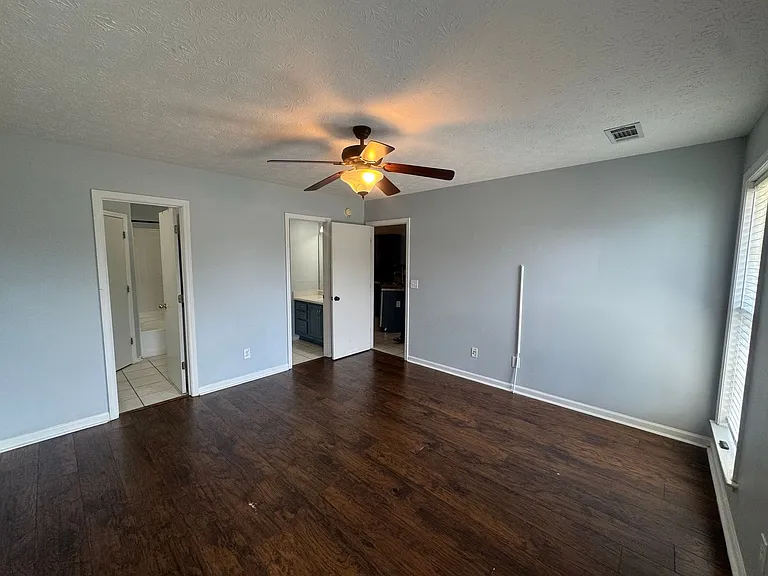 5620 Sweetwood Way — Photo 12