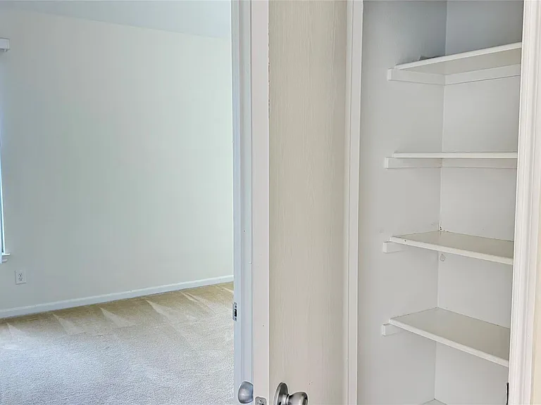22414 Auburn Valley Ln — Photo 26