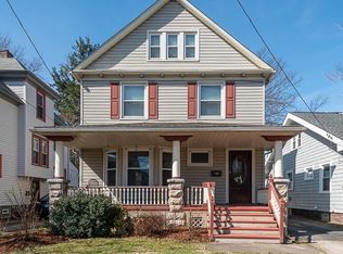 1456 Larchmont Ave, Lakewood, OH 44107