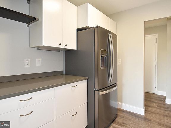 5th image of 3100 S Manchester St APT 1038