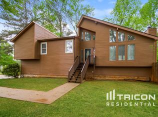 6741 Crestbrook Ln, Douglasville, GA 30134