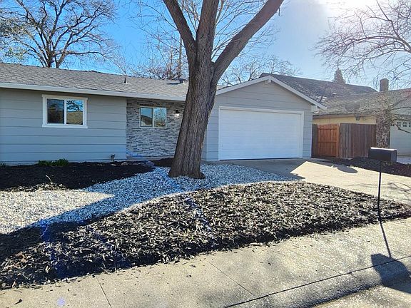 4th image of 7817 Beaupre Way