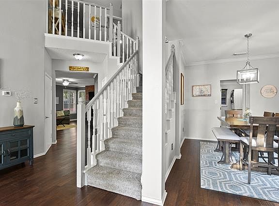5th image of 5017 Creekwood Dr