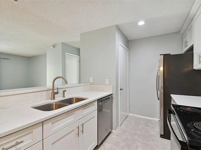 9481 Highland Oak Dr #1615 — Photo 12