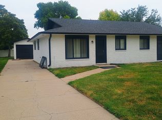 2050-2052 E Cuming St #2050, Fremont, NE 68025