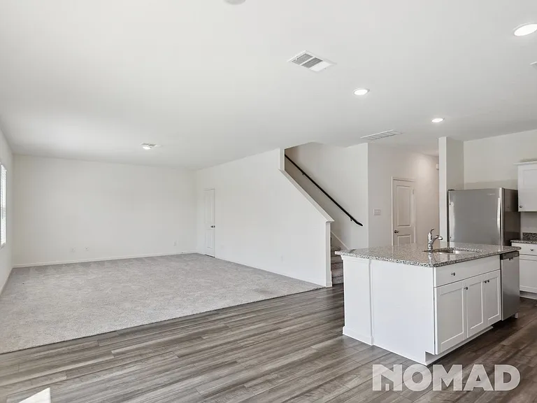 5601 Portlaw Ln — Photo 5