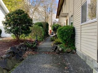 5624 California Ave SW APT 203, Seattle, WA 98136