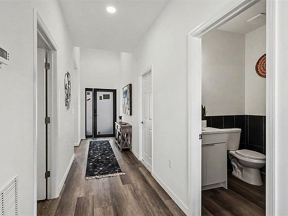 2nd image of 1727 NE 12TH TERRACE
