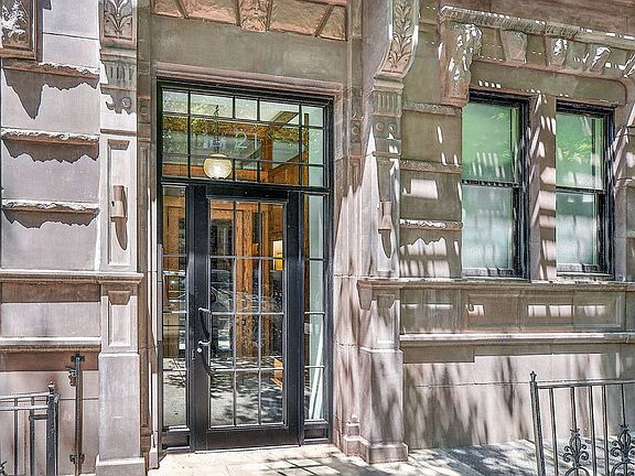 3rd image of 21 Grove St APT 5A