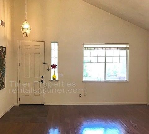 2nd image of 1369 Marsden Ct