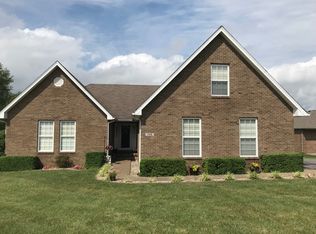 748 Roundtop Rd, Elizabethtown, KY 42701
