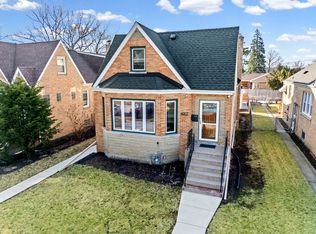 4907 Sherwin Ave, Skokie, IL 60077
