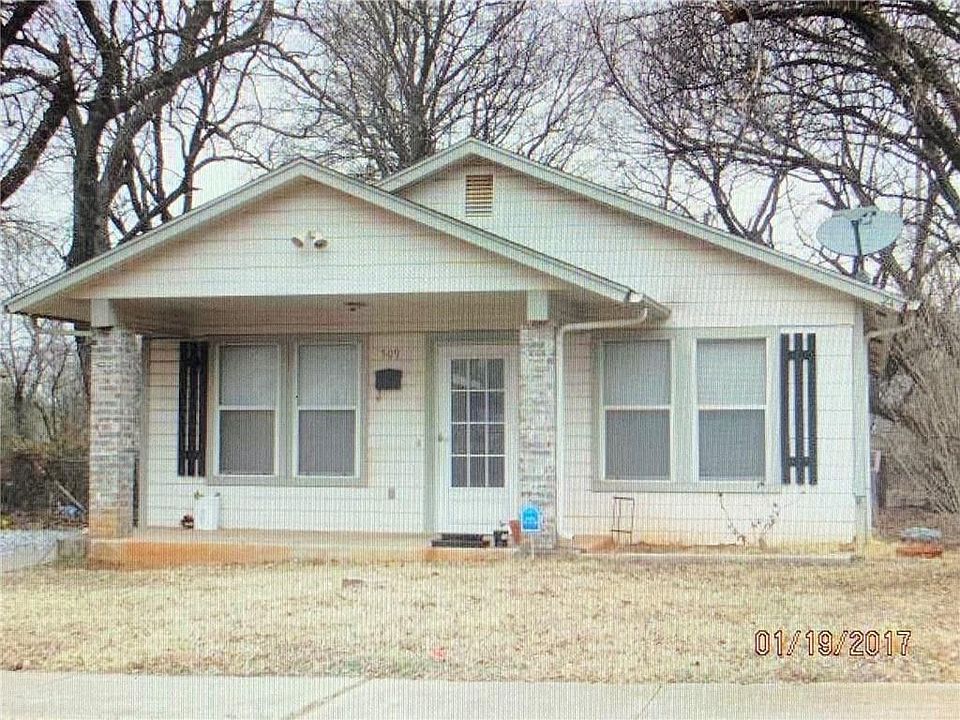 1st image of 509 SE 22nd St
