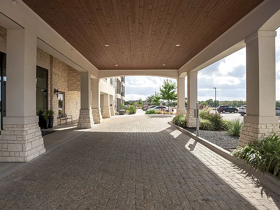 2nd image of 1520 Juliette Way APT 3306