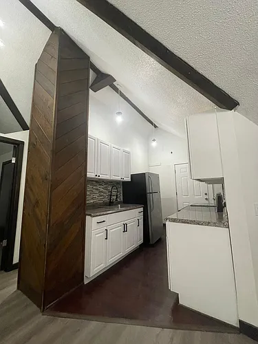 354 Lakewood Rd #4 Photo 1