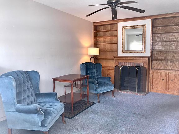 2nd image of 1951 NE 39th Street #134