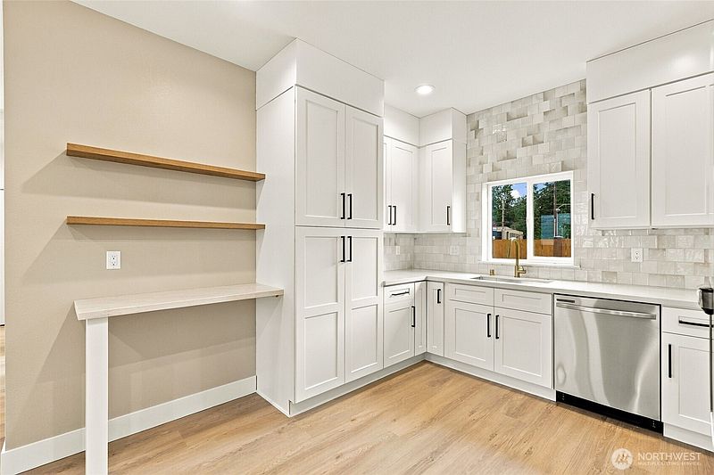 5th image of 5513 Fleming Street #C