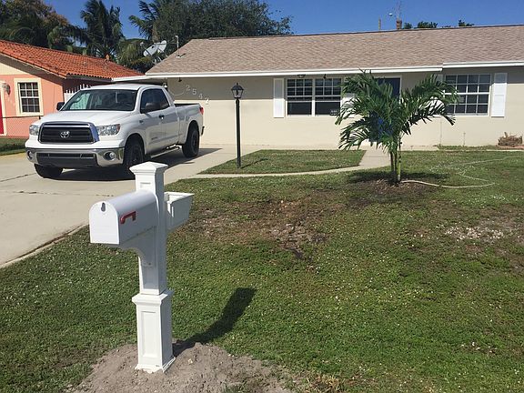 Front Yard New Mailbox