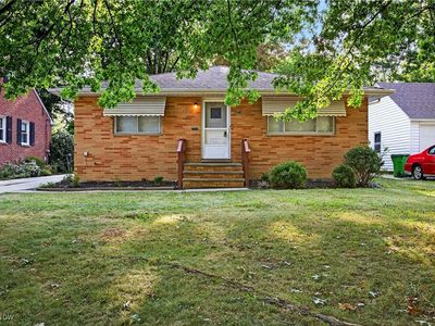 371 E 266th St, Euclid, OH, 44132