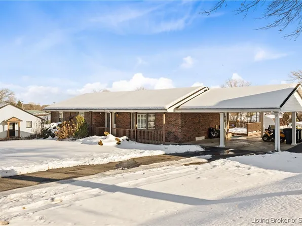 209 Captain Frank Road, New Albany, IN 47150