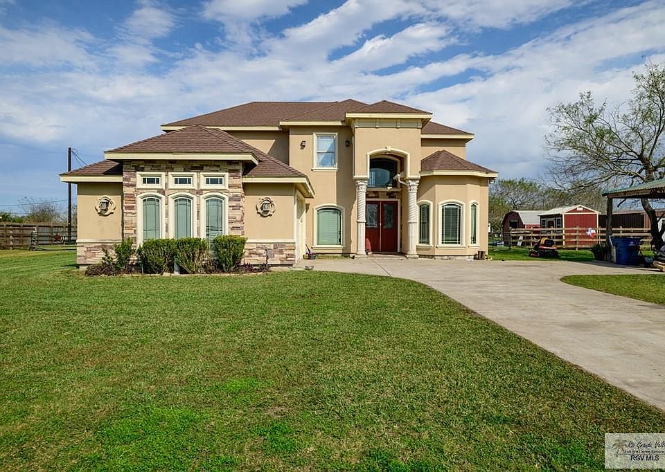 1st image of 35597 Anaqua Dr