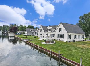 5817 Lori Ln, Indian River, MI 49749