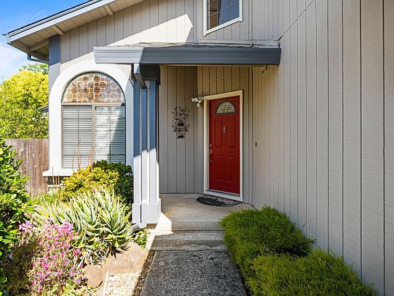 2nd image of 1404 MATHIAS Place