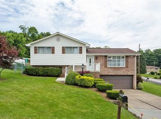 1541 Craig Dr, North Huntingdon, PA 15642