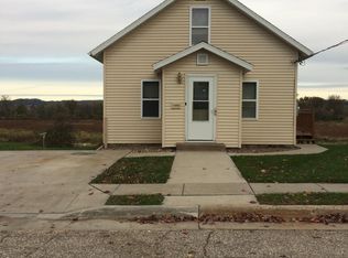 1404 Oak St, Bangor, WI 54614