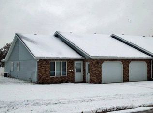 108 4th St SE, Rugby, ND 58368