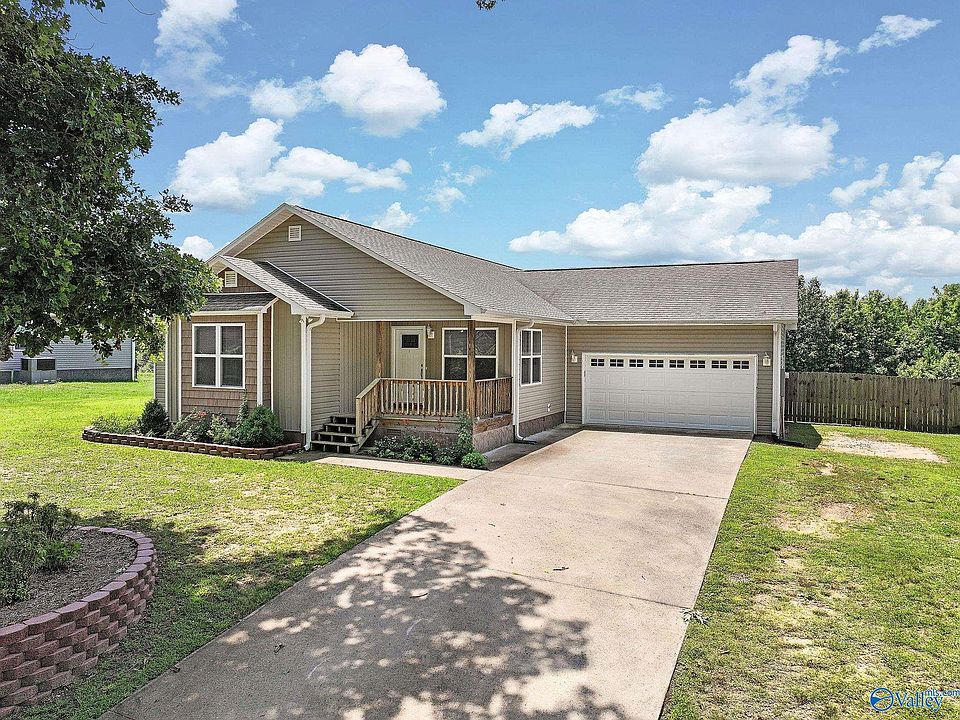 1st image of 105 Cumberlind Dr