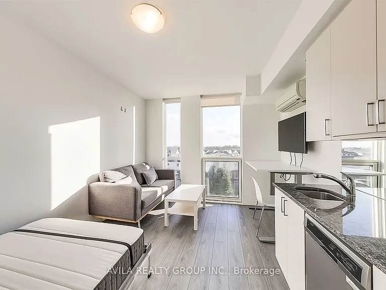 1900 Simcoe St N #615 — Photo 5