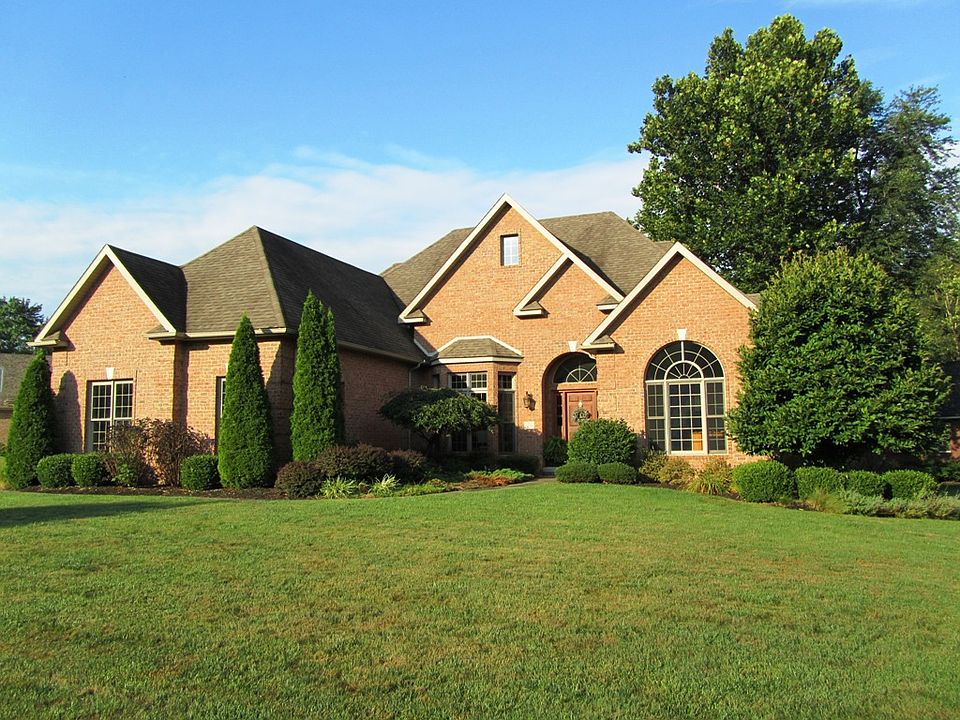 1st image of 22 Alexander Dr