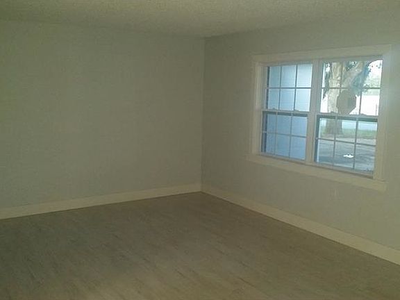 5th image of 602 S Hudson St