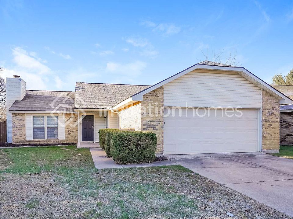 1st image of 4732 Scots Briar Ln